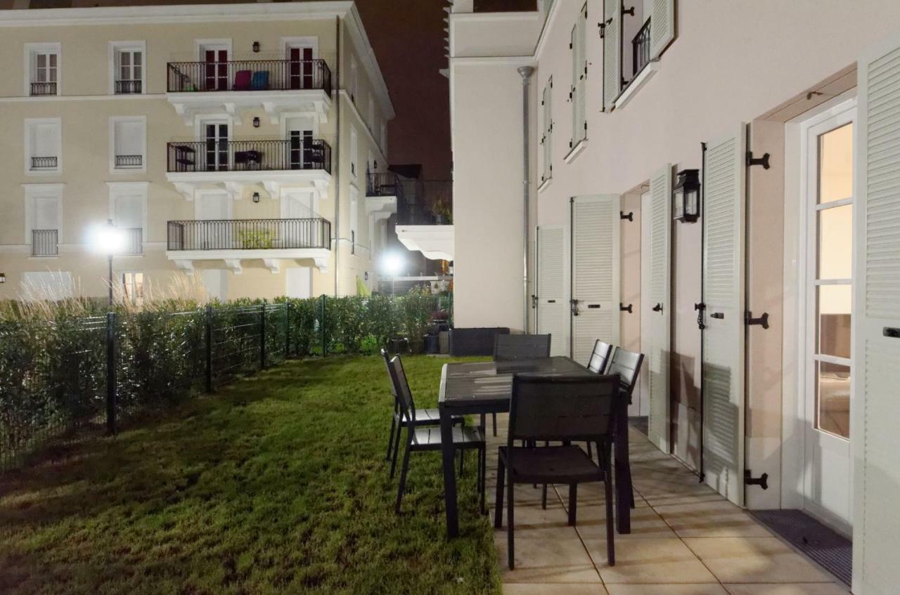 Appartement Red-Line à Serris Extérieur photo
